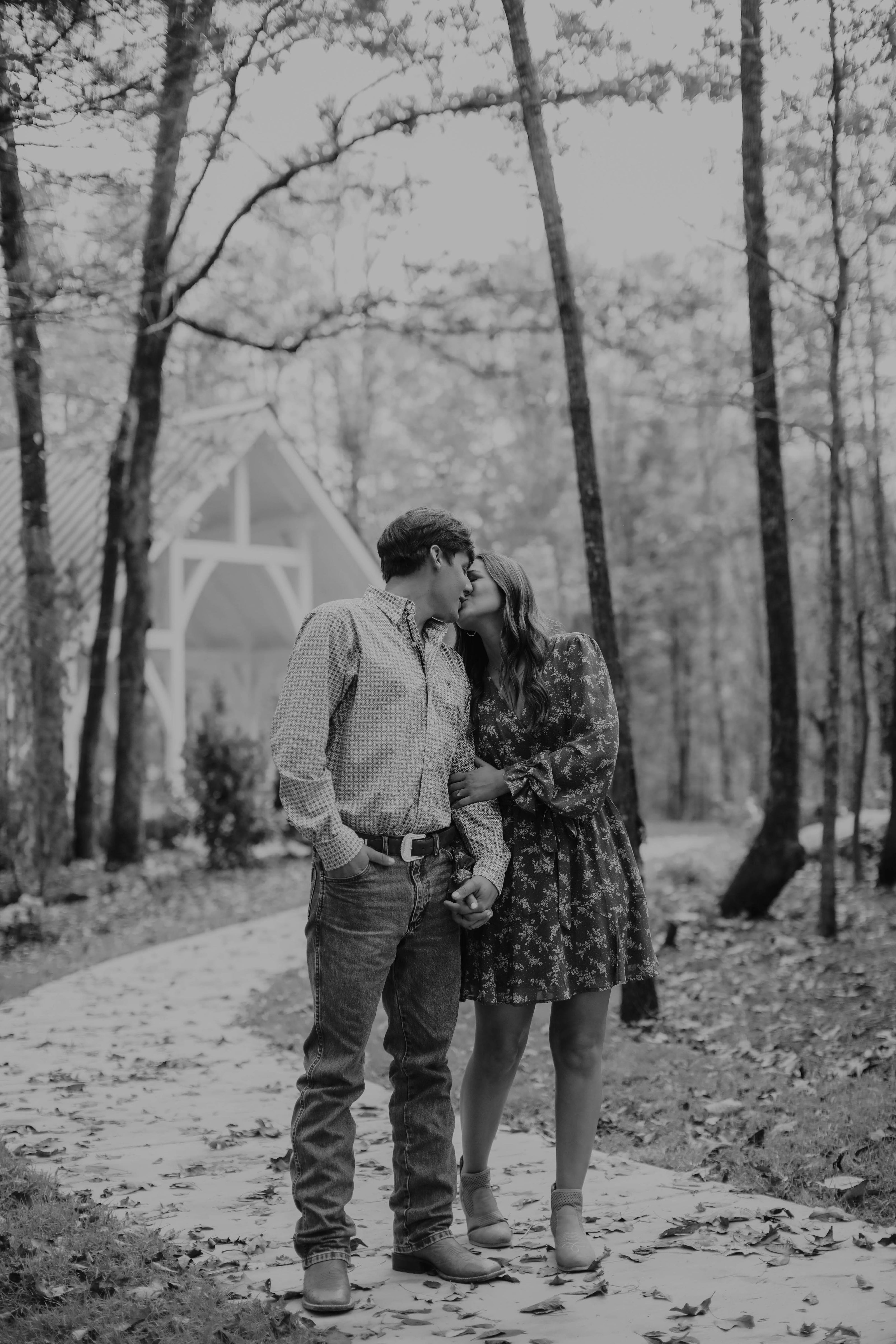 editorial engagement photos at lakeside venue near oxford, mississippi