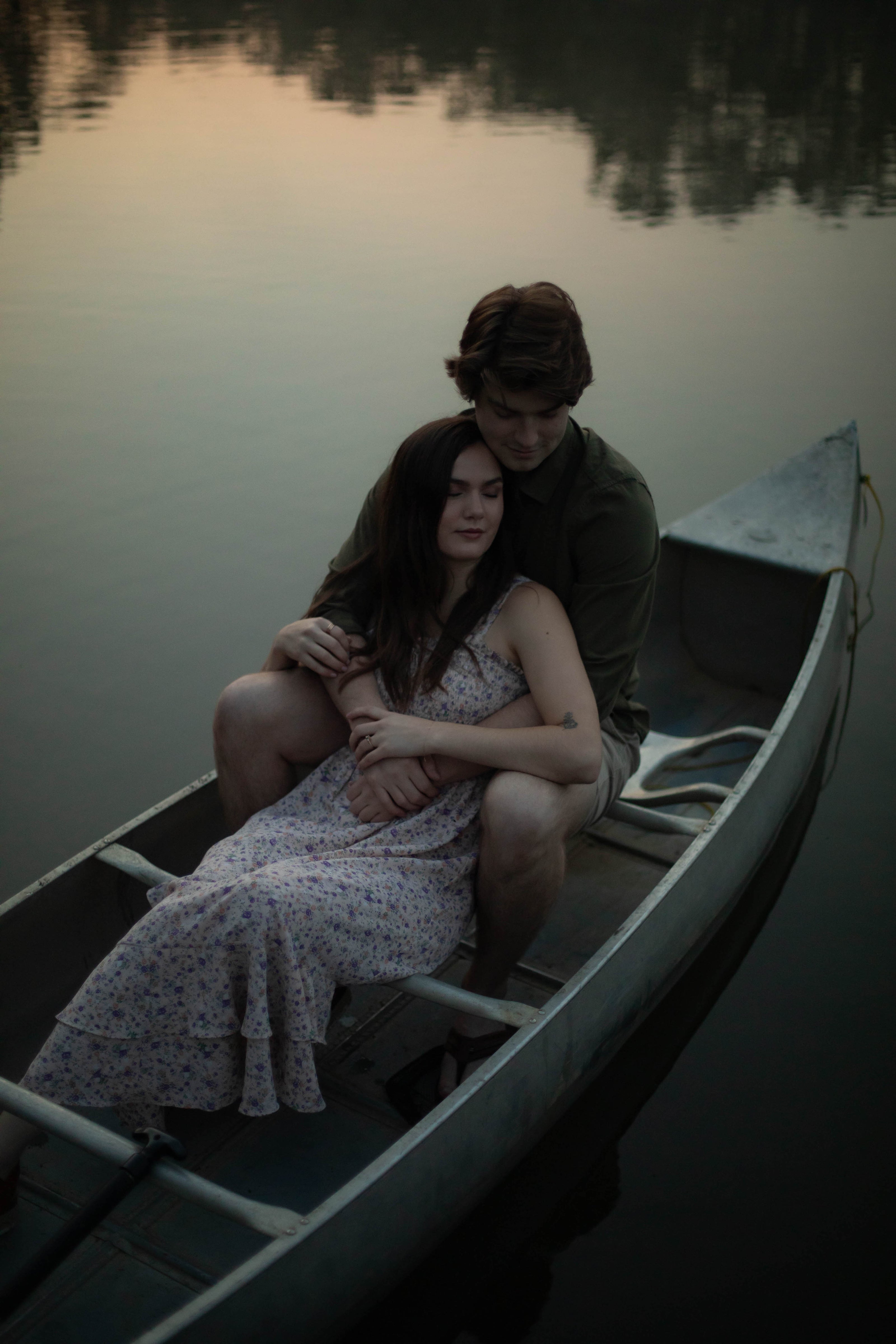 lakeside engagement photos at Brookwood Venue in Bruce, Mississippi